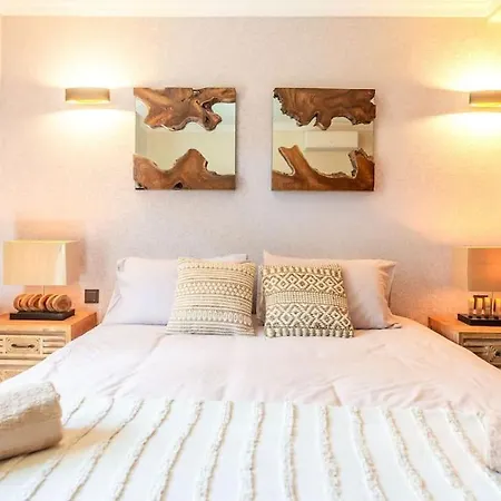 Beachfront Apartamento Marbella